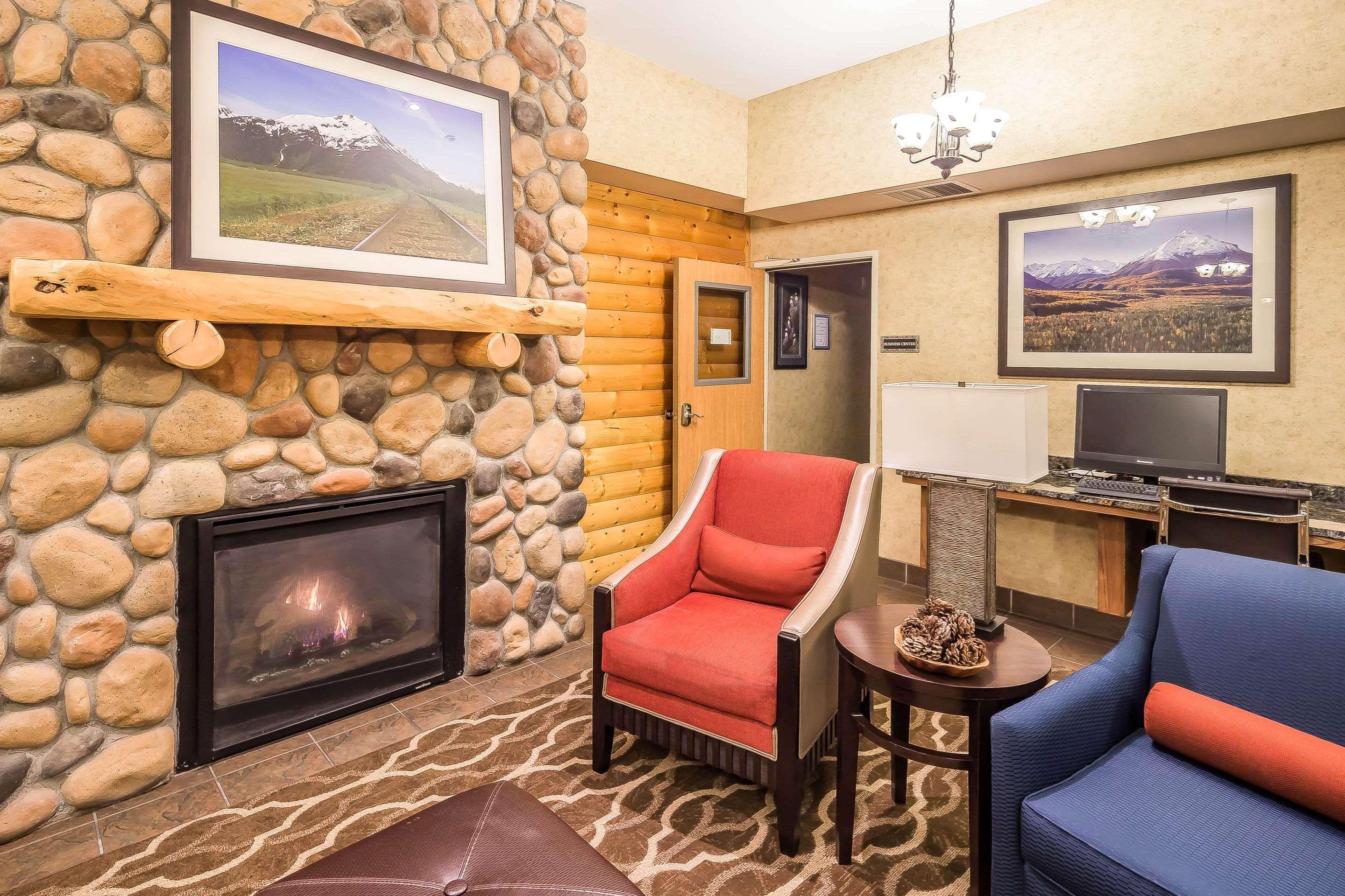 Comfort Suites Anchorage International Airport Bagian luar foto