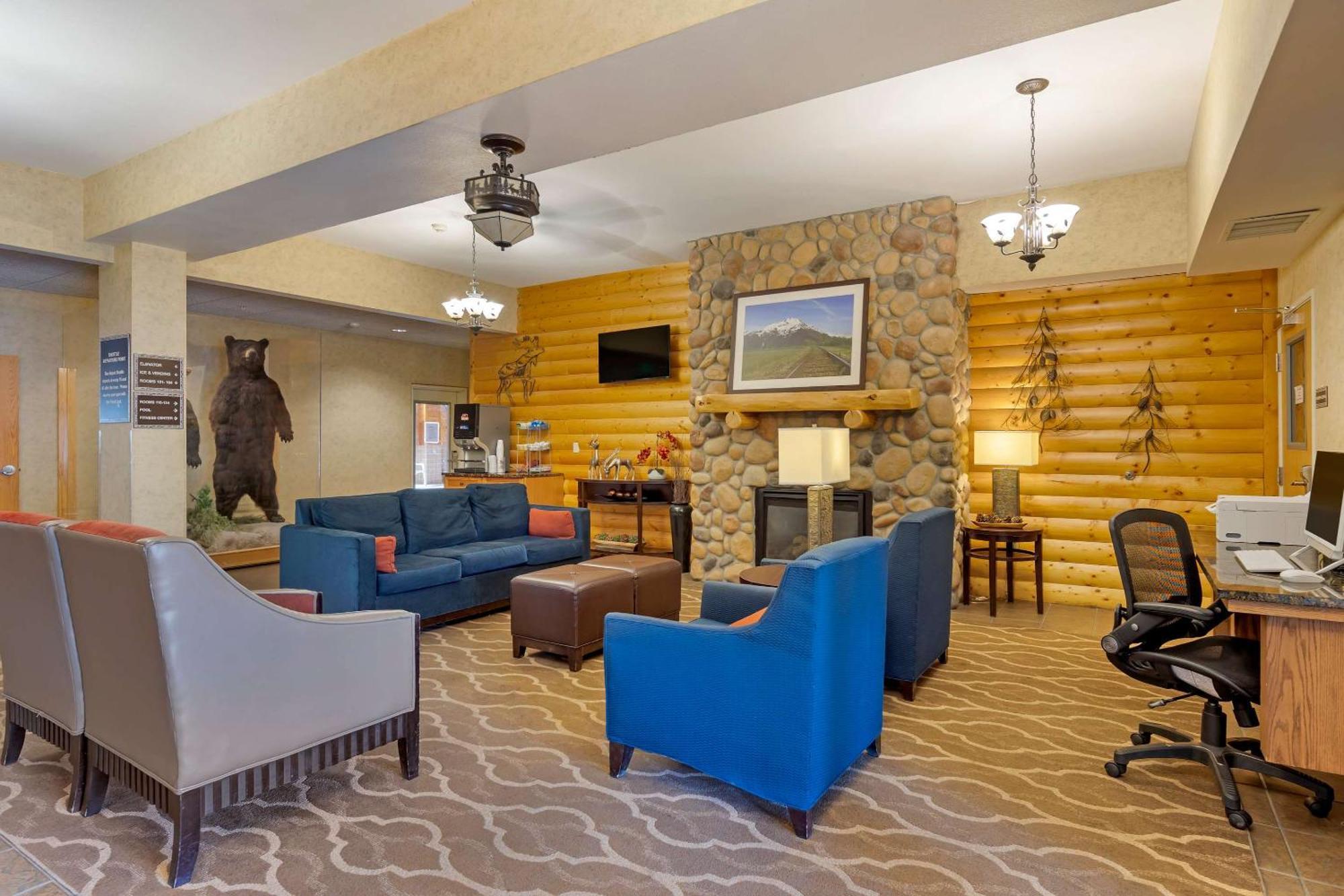 Comfort Suites Anchorage International Airport Bagian luar foto
