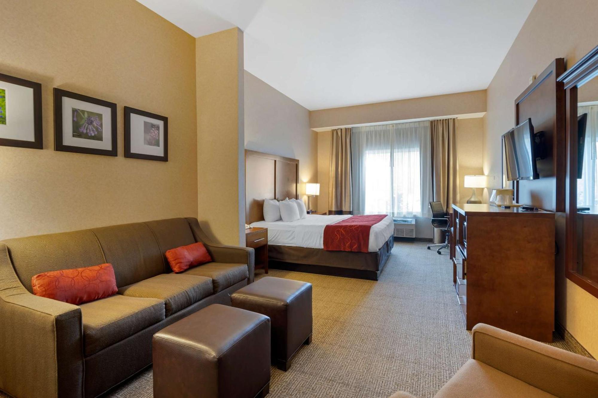 Comfort Suites Anchorage International Airport Bagian luar foto